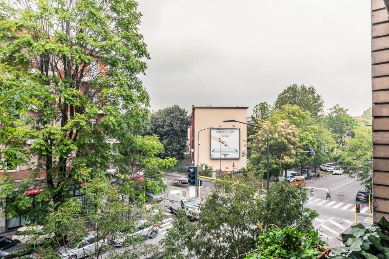 Eden House Sansiro-Duomo Netflix & Design Apartment Milano Ngoại thất bức ảnh